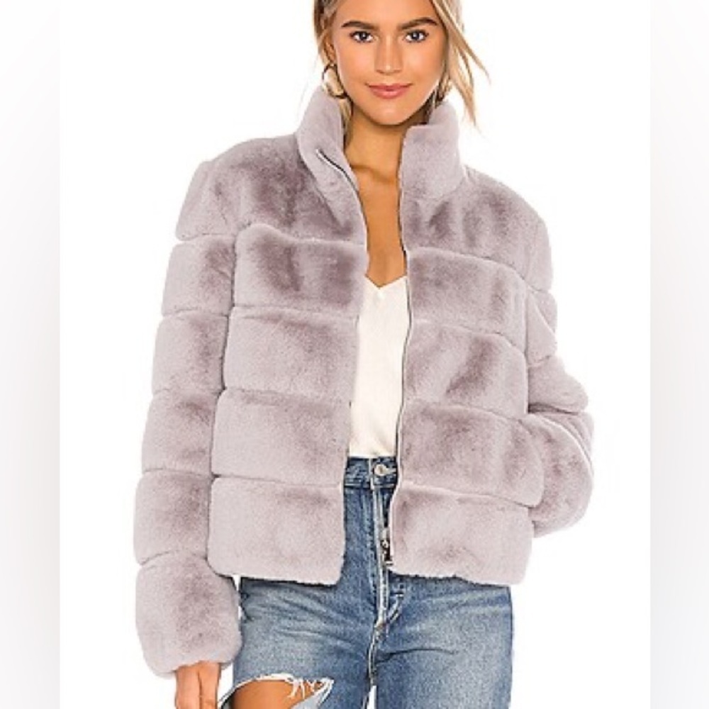 NWT women's Generation Love Jodi jacket faux fur size xl in gray